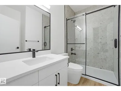7603 92 AV NW photo 15