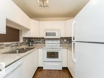 #203 8503 108 ST NW photo 29