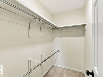 3807 36 AV NW photo 26