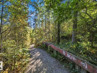 3807 36 AV NW photo 45