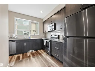 #5 17635 58 ST NW NW photo 12