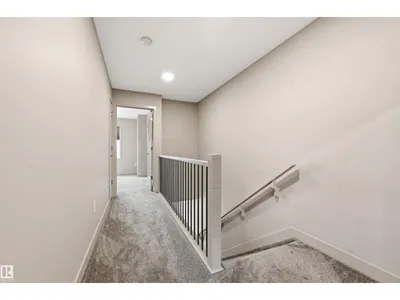 #5 17635 58 ST NW NW photo 22