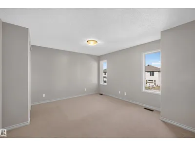 6116 8 AV SW photo 16