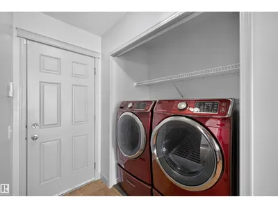 6116 8 AV SW photo 37