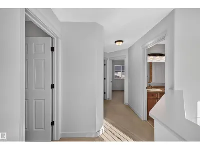 6116 8 AV SW photo 8