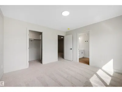 16 Grayson GR photo 28