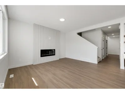 16 Grayson GR photo 11