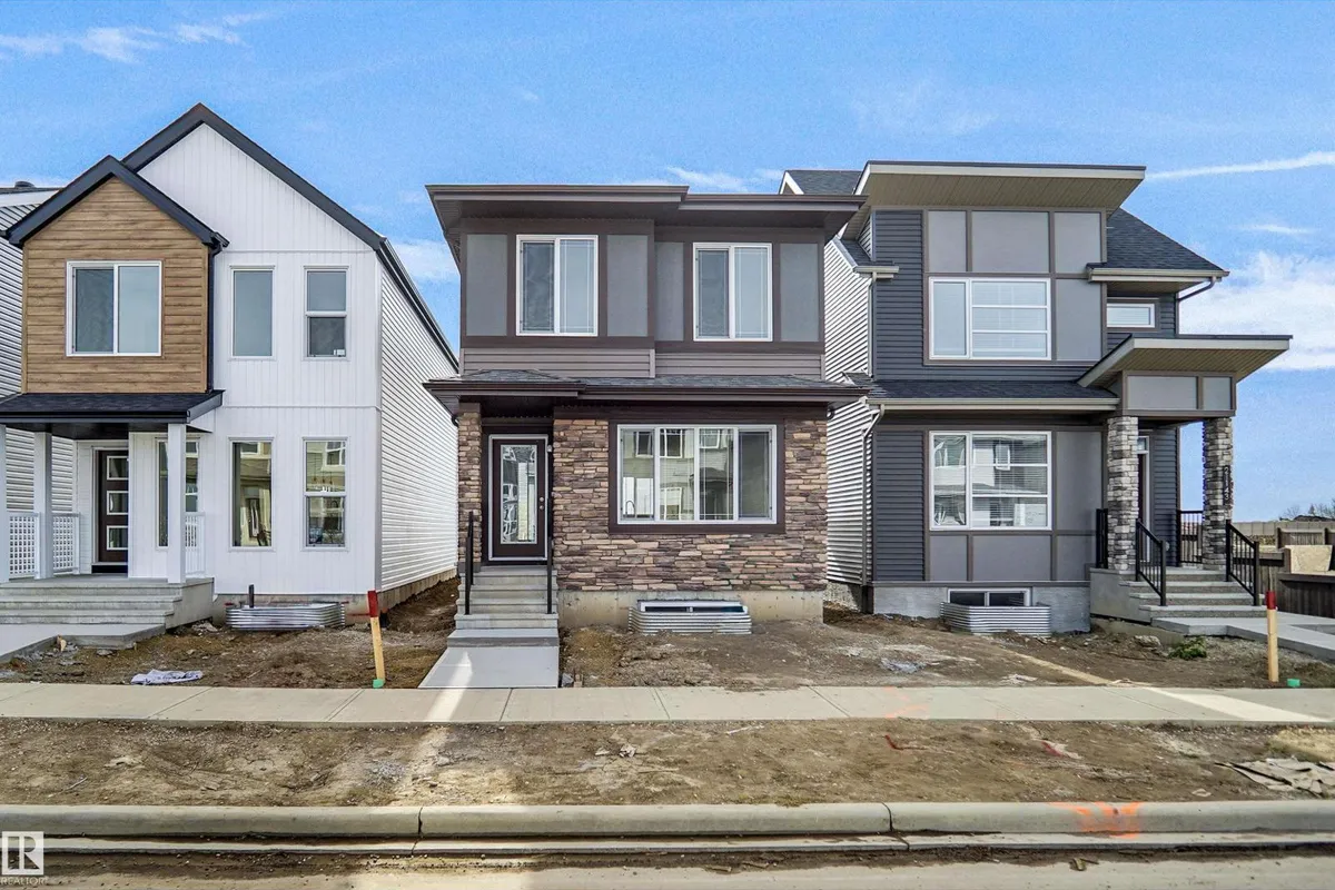21139 25 AV NW exterior