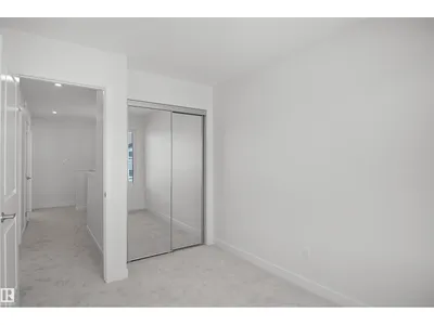 21223 25 AV NW photo 24