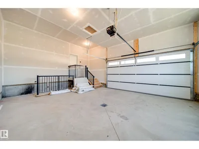 #42 20425 93 AV NW photo 64