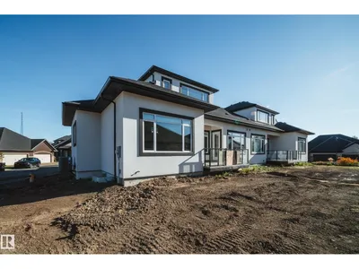 #42 20425 93 AV NW photo 65