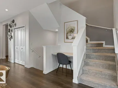 24 NETTLE CR photo 13