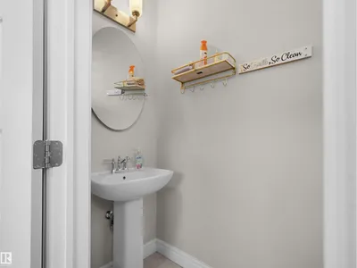 #30 4137 76 ST NW photo 25