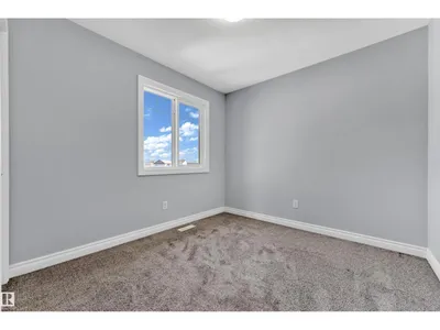 4359 126 AV NW photo 29