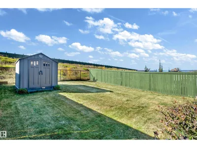 4359 126 AV NW photo 35