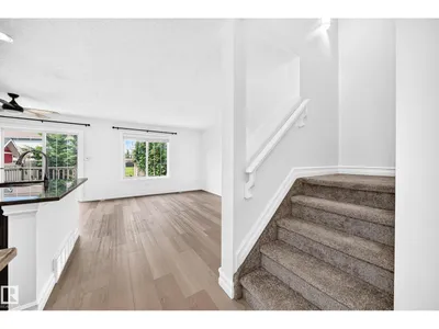 16524 135 ST NW photo 23