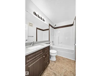 16524 135 ST NW photo 34