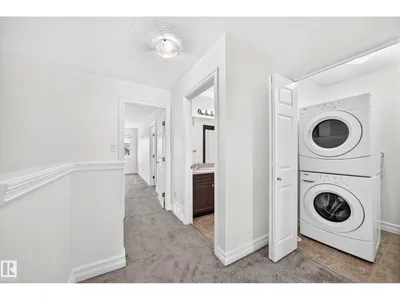 16524 135 ST NW photo 35