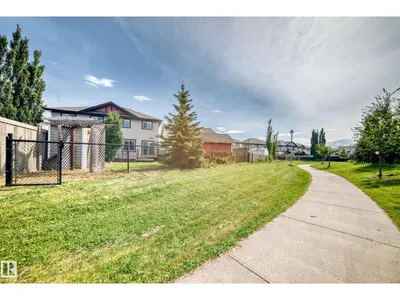 16524 135 ST NW photo 47