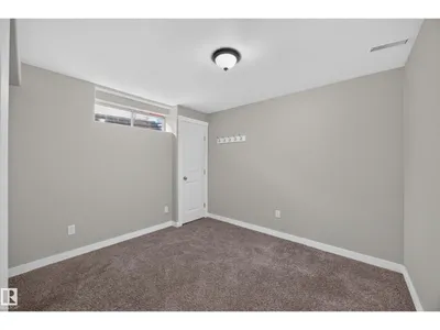 3640 31 ST NW photo 39