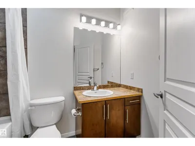 #105 10531 117 ST NW photo 16