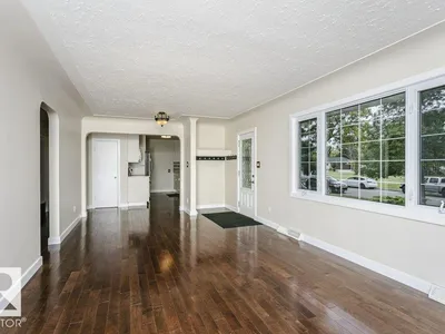 12255 DOVERCOURT CR NW photo 4