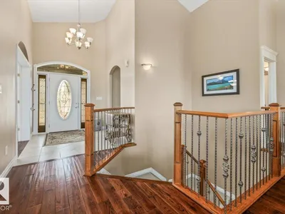 215 WESTERRA PT photo 17
