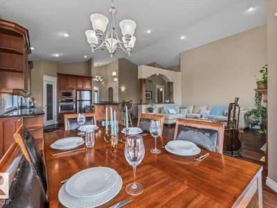215 WESTERRA PT photo 26