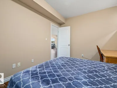 215 WESTERRA PT photo 53