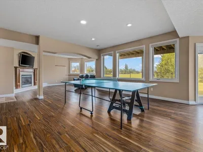 215 WESTERRA PT photo 43