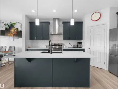 4615 175 AV NW photo 22