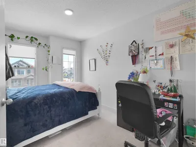 4615 175 AV NW photo 38