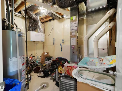 4615 175 AV NW photo 62