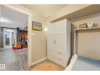 14115 70 ST NW photo 35