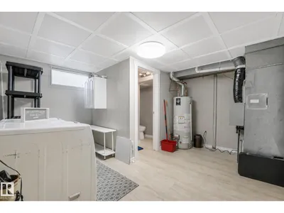 14115 70 ST NW photo 46