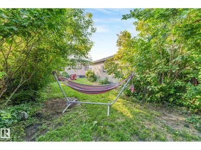 14115 70 ST NW photo 52