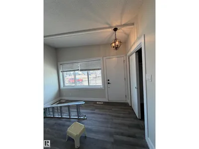 7604 7606 75 ST NW photo 7
