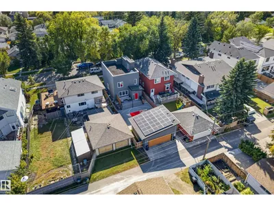 8922 77 AV NW photo 52