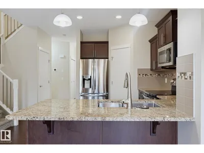 12250 173A AV NW photo 11