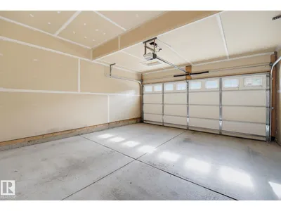 12250 173A AV NW photo 35