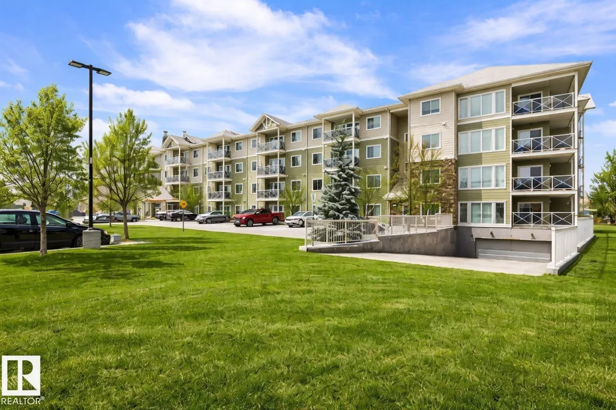 #103 12660 142 AV NW exterior