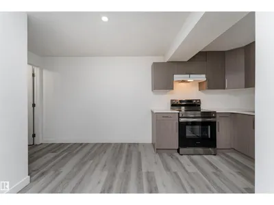 2416 WONNACOTT CO SW photo 30