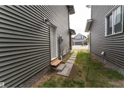 2416 WONNACOTT CO SW photo 38
