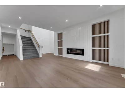 58 SILVERSTONE DR photo 5