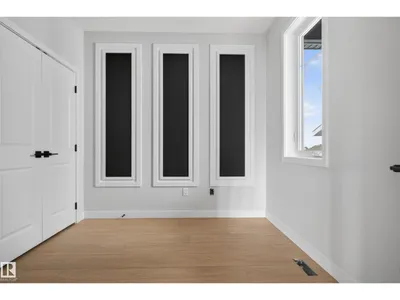 4 Pebble CV photo 6