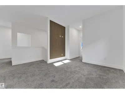 261 Linden LO photo 22