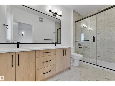 261 Linden LO photo 26