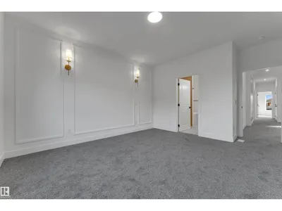 247 Linden LO photo 27