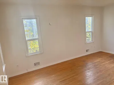 11922 69 ST NW photo 18