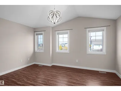 3863 170 AV NW photo 25